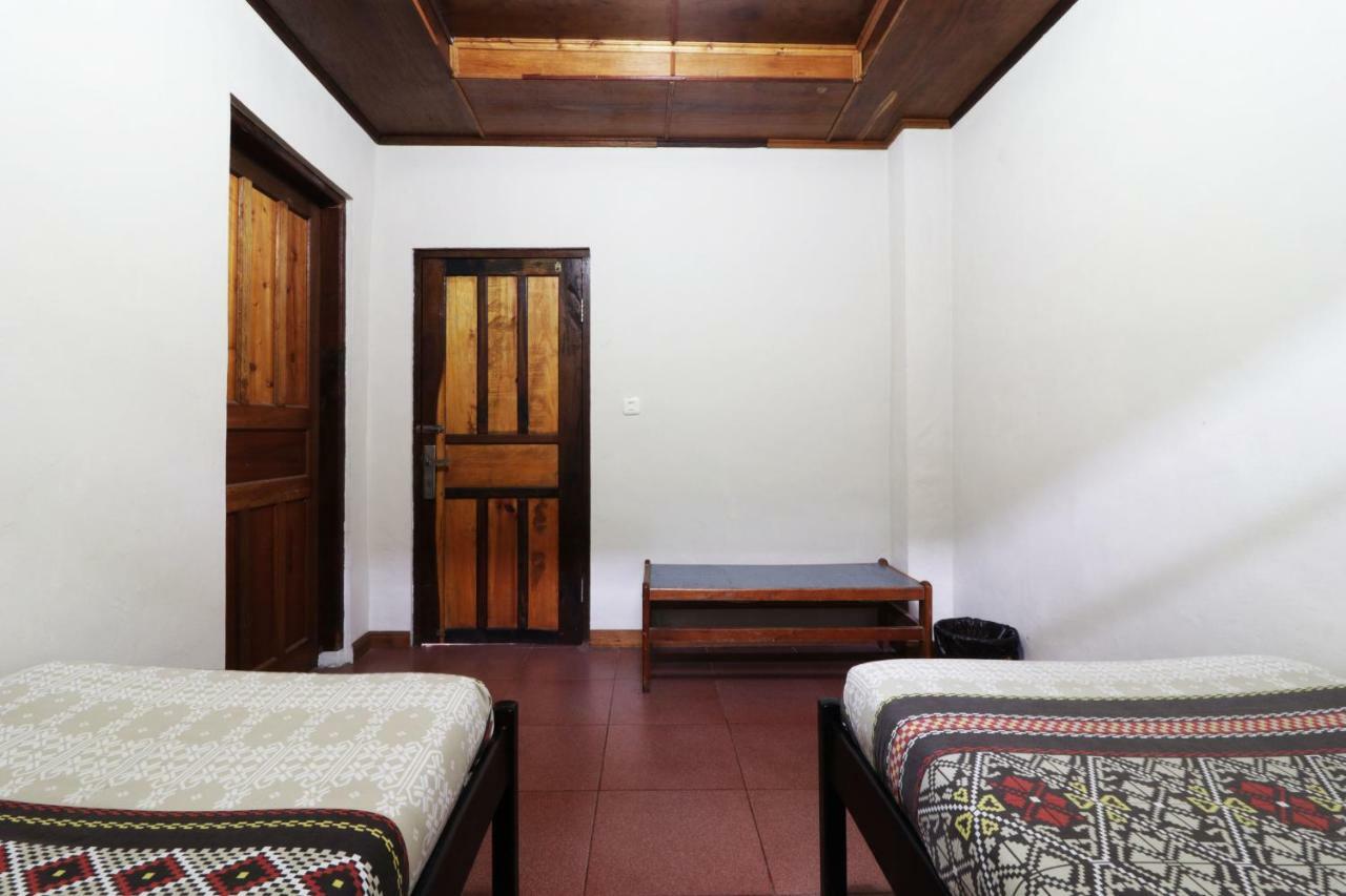 Bagus Bay Homestay 图克图克 外观 照片