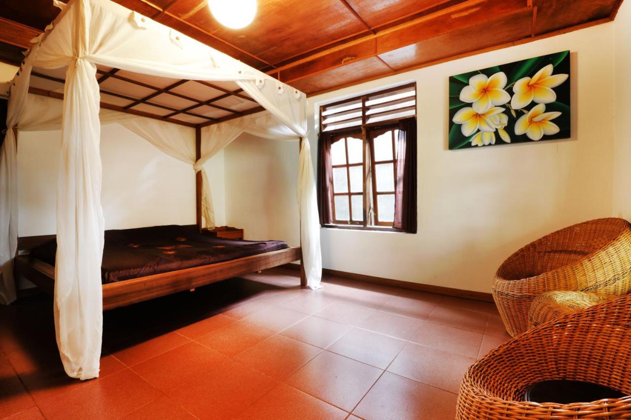 Bagus Bay Homestay 图克图克 外观 照片