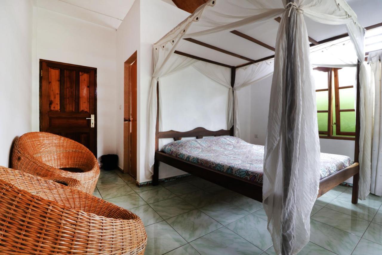 Bagus Bay Homestay 图克图克 外观 照片